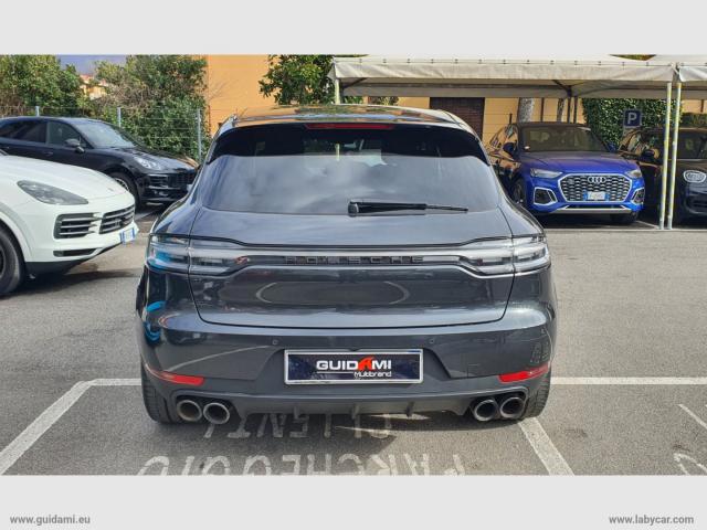 Auto - Porsche macan 2.0