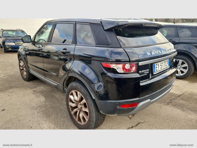 Auto - Land rover rr evoque 2.2 td4 5p. pure tech pack