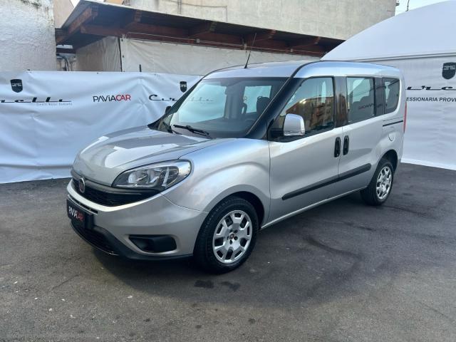 Auto - Fiat doblÃ² 1.6 mjt 95 cv lounge