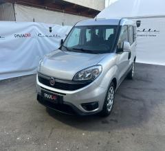 Auto - Fiat doblÃ² 1.6 mjt 95 cv lounge