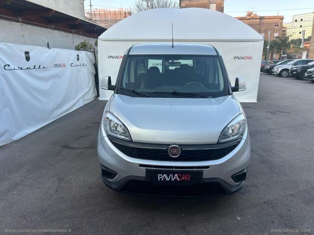 Auto - Fiat doblÃ² 1.6 mjt 95 cv lounge