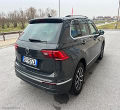 Auto - Volkswagen tiguan 1.5 tsi act life