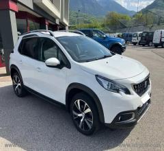 Auto - Peugeot 2008 bluehdi 100 gt line