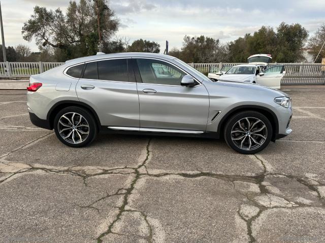 Auto - Bmw x4 xdrive20d xline