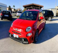 Auto - Abarth 595 1.4 turbo t-jet 145 cv