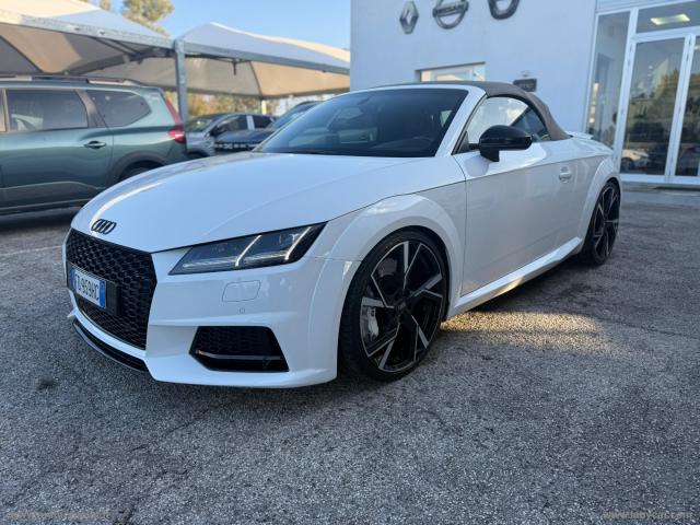 Audi tt roadster 2.0 tdi ultra design