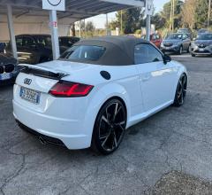 Auto - Audi tt roadster 2.0 tdi ultra design