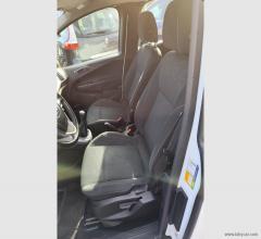 Auto - Ford b-max 1.6 tdci 95 cv individual