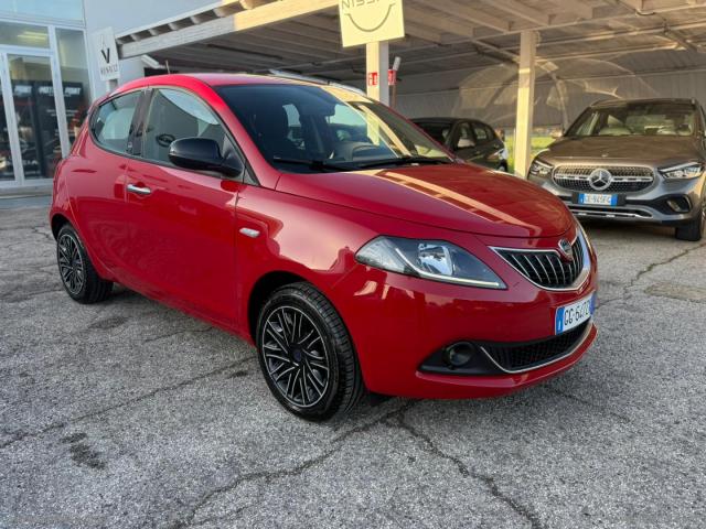 Auto - Lancia ypsilon 1.0 firefly 5p.s&s hyb. eco gold