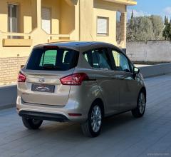 Auto - Ford b-max 1.4 90 cv gpl