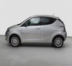 Auto - Lancia ypsilon 1.2 69 cv 5p. gpl silver