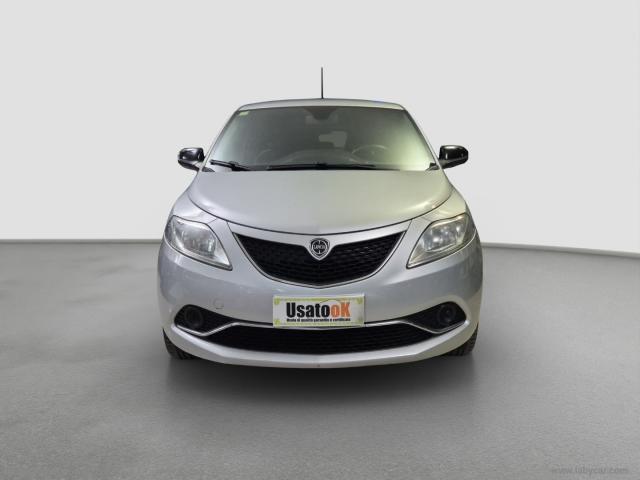 Auto - Lancia ypsilon 1.2 69 cv 5p. gpl silver