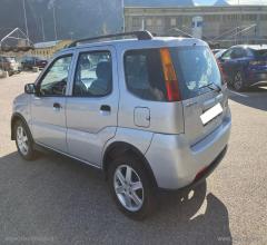 Auto - Suzuki ignis 1.5 99 cv 4wd deluxe