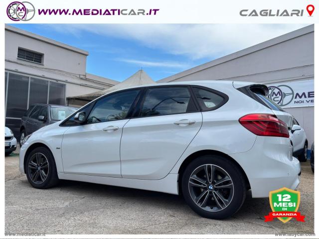 Auto - Bmw 218d active tourer sport