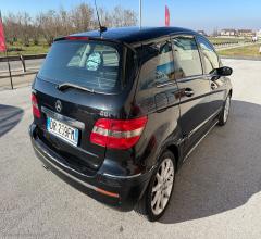 Auto - Mercedes-benz b 180 cdi sport