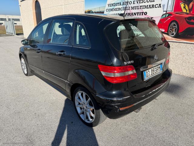 Auto - Mercedes-benz b 180 cdi sport