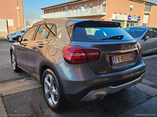 Auto - Mercedes-benz gla 180 sport