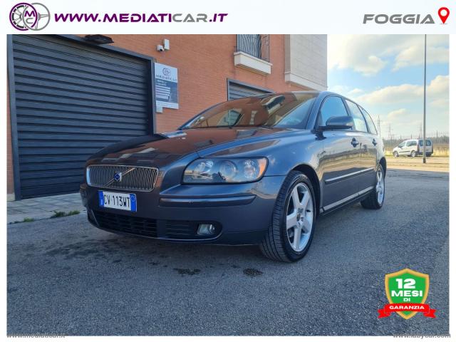 Auto - Volvo v50 2.0 d summum