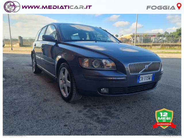 Auto - Volvo v50 2.0 d summum