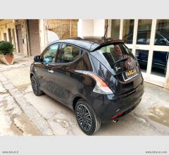 Auto - Lancia ypsilon 1.0 firefly 5p.s&s hyb. eco gold