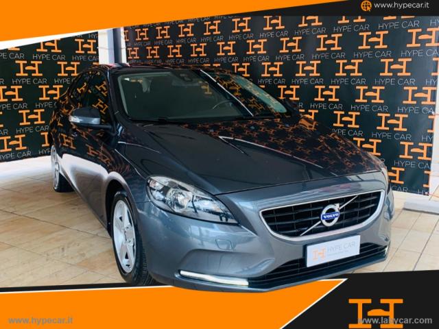 Volvo v40 d2 1.6 momentum