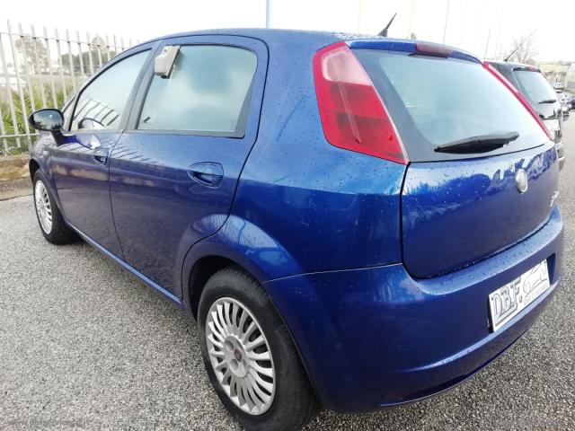 Auto - Fiat grande punto 1.3 mjt 75 cv 5p. dynamic