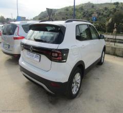 Auto - Volkswagen t-cross 1.0 tsi style bmt