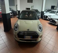 Auto - Mini mini cooper d 5 porte