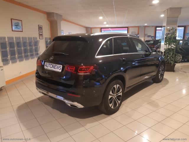 Auto - Mercedes-benz glc 200 d 4matic business