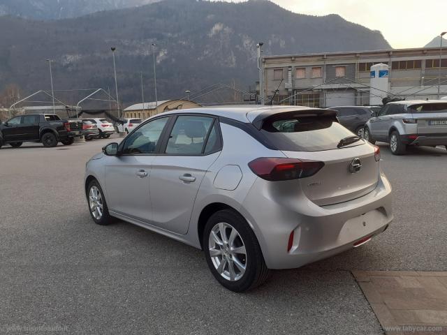 Auto - Opel corsa 1.2 edition