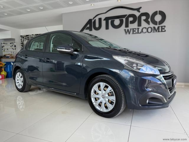 Auto - Peugeot 208 puretech 82 5p. gpl active