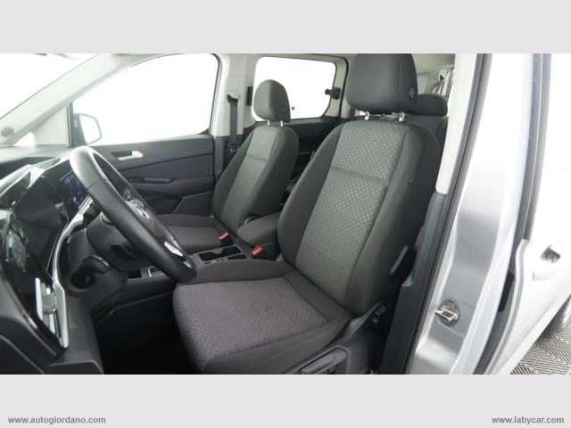 Auto - Ford gr.tourneo connect 2.0 ebl 122 aut. tit.