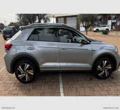 Auto - Volkswagen t-roc 2.0 tdi 150 cv dsg r-line