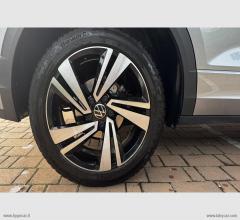 Auto - Volkswagen t-roc 2.0 tdi 150 cv dsg r-line