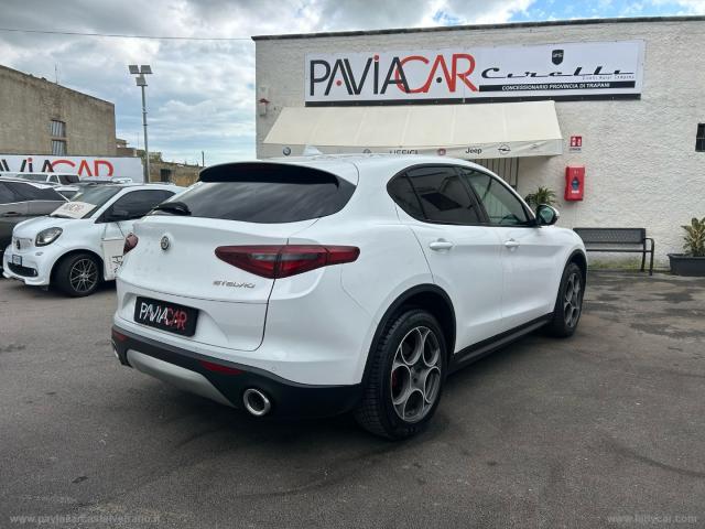 Auto - Alfa romeo stelvio 2.2 t.diesel 210cv at8 q4 b-tech