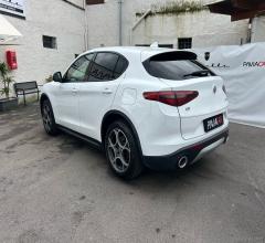 Auto - Alfa romeo stelvio 2.2 t.diesel 210cv at8 q4 b-tech