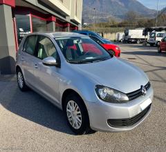 Auto - Volkswagen golf 1.6 5p. trendline