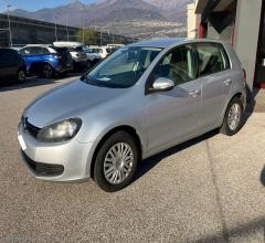 Auto - Volkswagen golf 1.6 5p. trendline