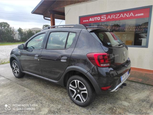 Auto - Dacia sandero stepway 1.5 dci 8v 90 cv s&s