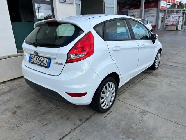 Auto - Ford fiesta 1.6 tdci 95 cv 5p. titanium