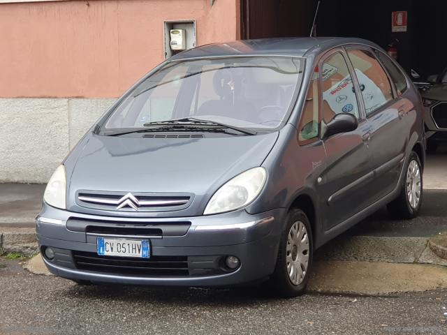 Auto - Citroen xsara picasso 1.6 benzina 95cv