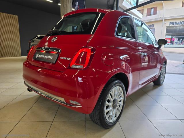 Auto - Fiat 500 1.0 hybrid dolcevita