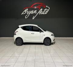 Auto - Lancia ypsilon 1.0 firefly 5p.s&s hyb. eco gold