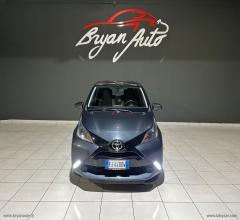 Auto - Toyota aygo 1.0 vvt-i 69 cv 5p. x-black tss