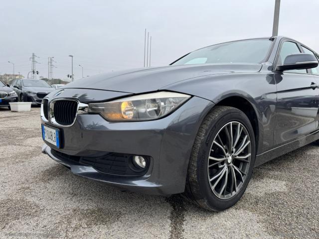 Auto - Bmw 320d touring modern