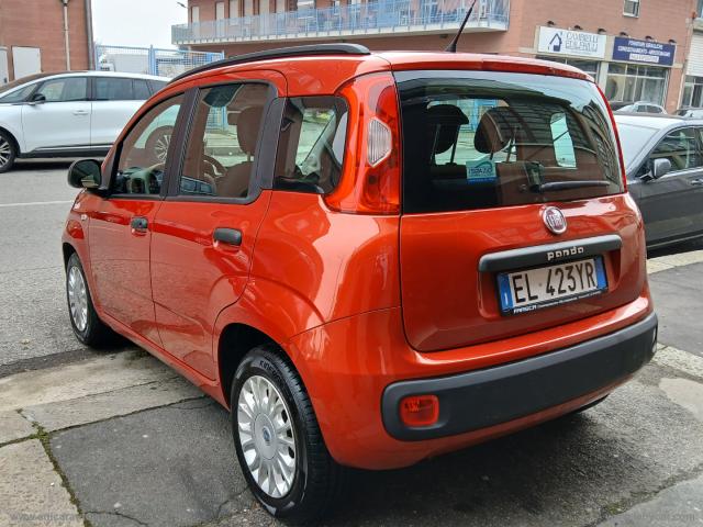 Auto - Fiat panda 1.2 lounge