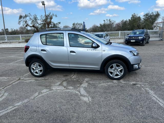 Auto - Dacia sandero stepway 900 tce 12v 90 cv