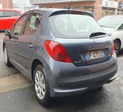 Auto - Peugeot 207 1.4 hdi 70 cv 5p.