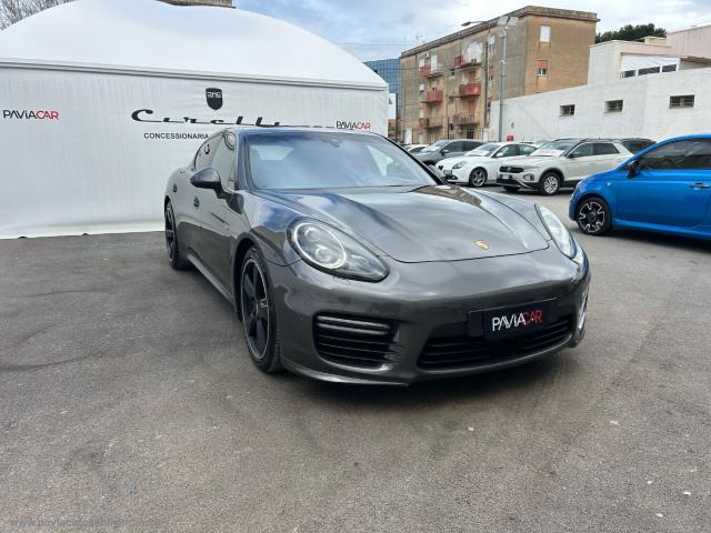 Auto - Porsche panamera 4.8 gts