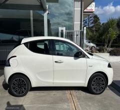 Auto - Lancia ypsilon 1.0 firefly 5p.s&s hybryd gold